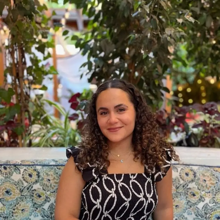 Mounya Sasso headshot.